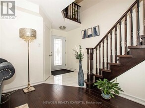 Building Photo - 134 Muirland Crescent