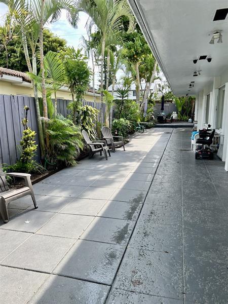 Building Photo - 2918 N Ocean Blvd