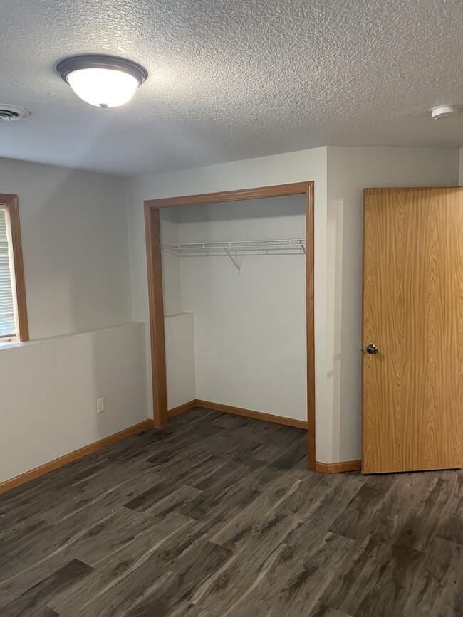 Bedroom Closet - 401 Lilly St