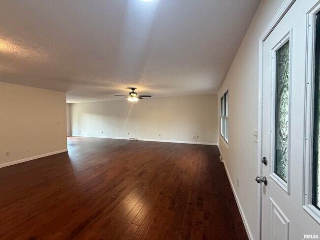 Foto del edificio - 205 Appomattox Dr