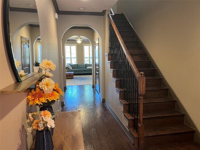 Building Photo - 11924 Terraza Cir
