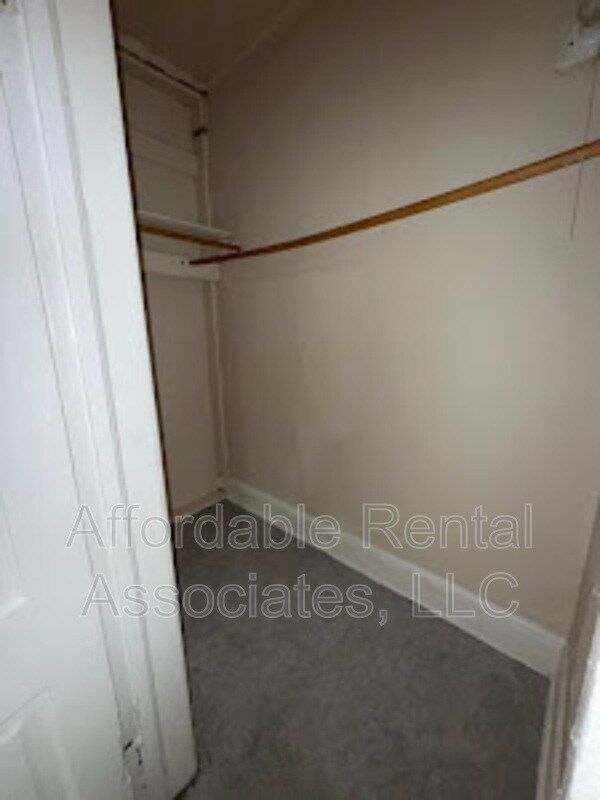 Foto del edificio - 1240 W Washington St