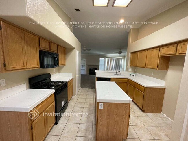 Foto del edificio - 31289 Ermitage Ln