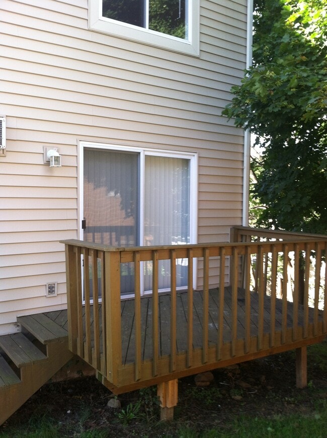 Building Photo - 2255 Congo St