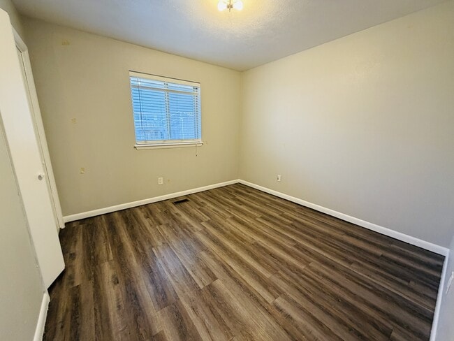 Building Photo - 3324 NW 64th St