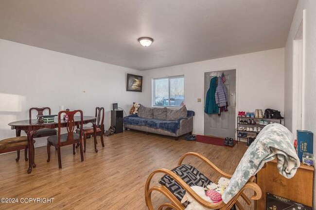 Building Photo - 590 S Mercy Cir