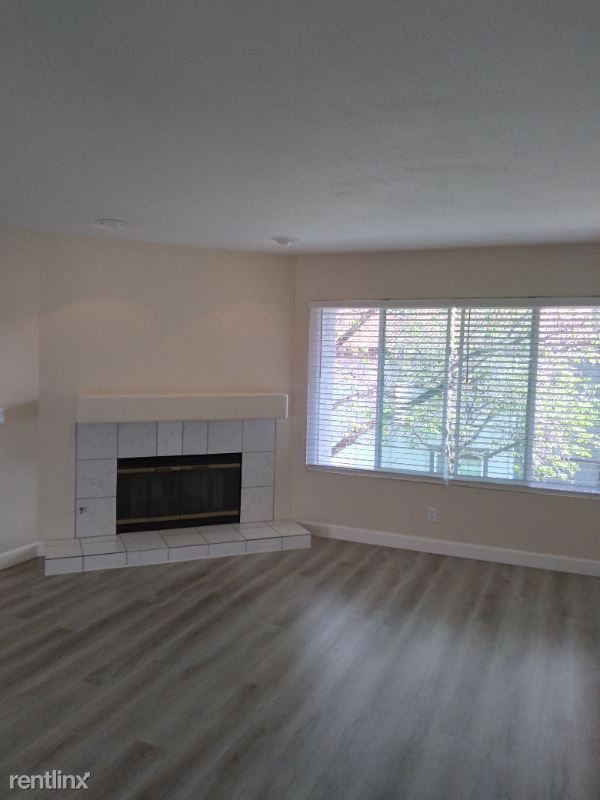 2 br, 1.5 bath Condo 9808 Shirley Garden... Condo for Rent in