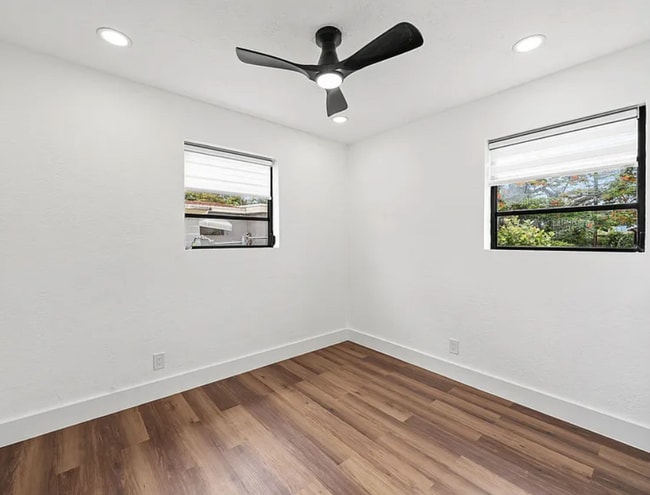Building Photo - 1326 8th St