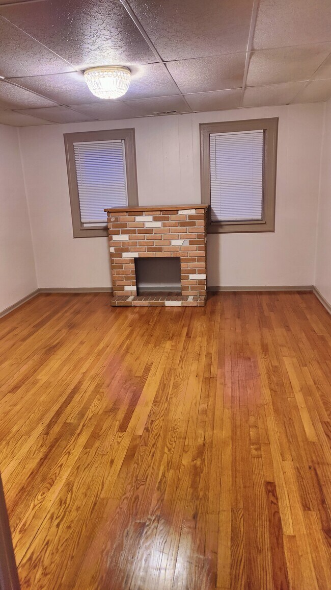 Foto del edificio - 3404 Alto Rd