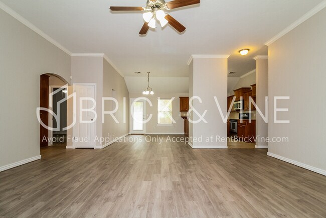 Foto del edificio - 2508 Deer Chase Dr - Move In Special Exten...