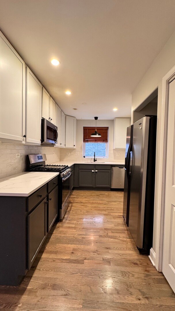 Foto del edificio - 6620 N Ashland Ave