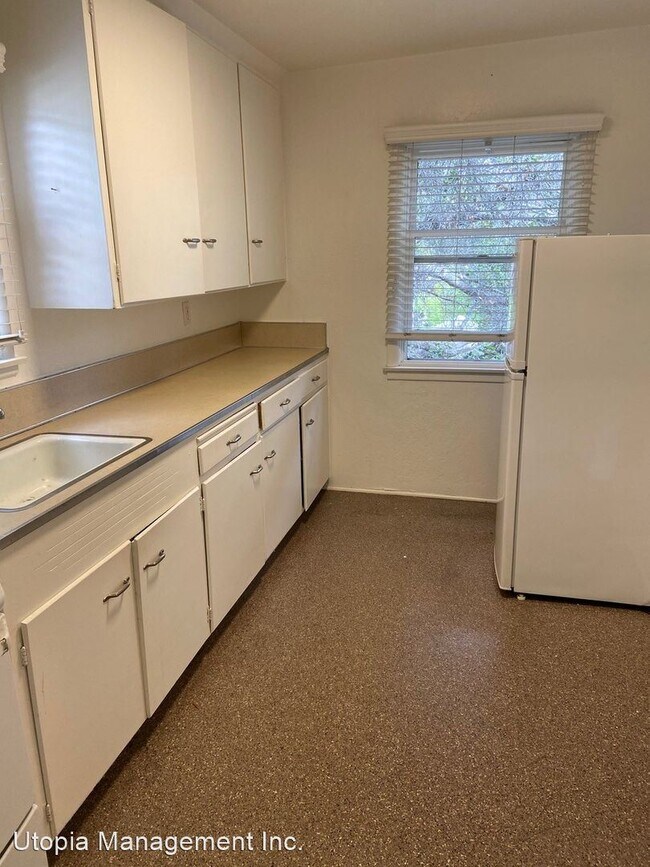 Foto del edificio - 1 br, 1 bath Apartment - 1416 Laguna St