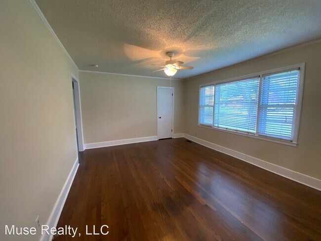 Building Photo - 3 br, 1 bath House - 718 Briarcliff Road