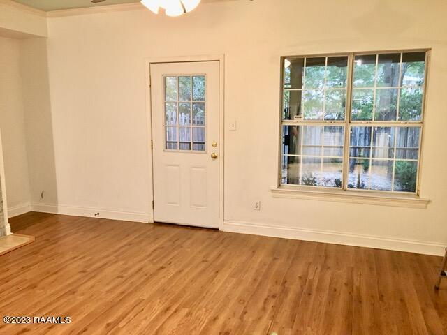 Building Photo - 507 Tracy Cir