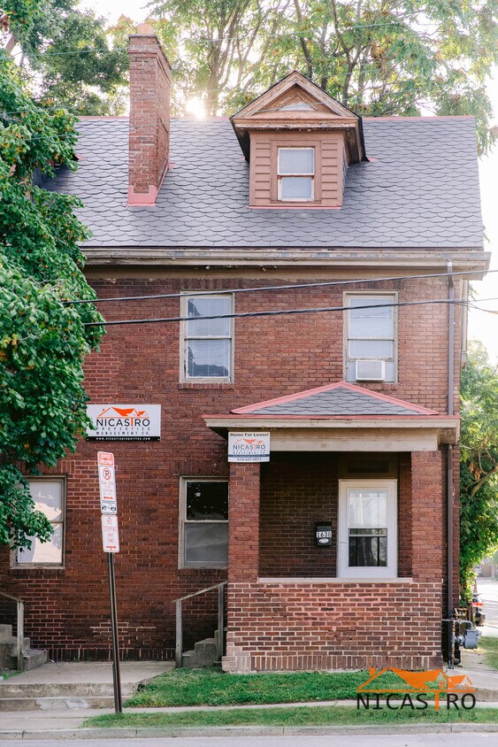 1638 Indianola Ave, Columbus, OH 43201 Condo for Rent in Columbus, OH