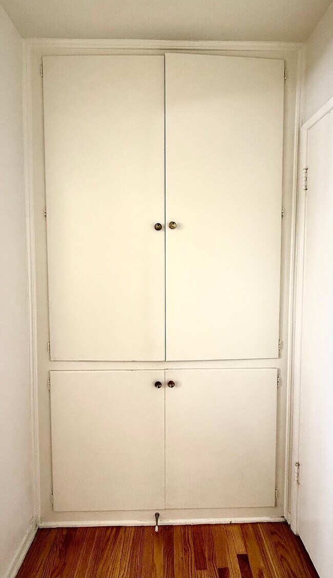 Foto del edificio - 326 S Gramercy Pl