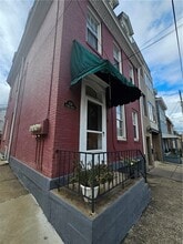 Building Photo - 126 S 11th St