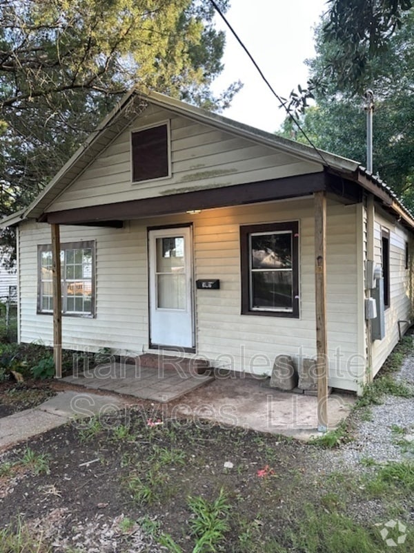 Building Photo - 509 Johnston St