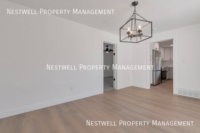 Building Photo - 8560 S 700 E