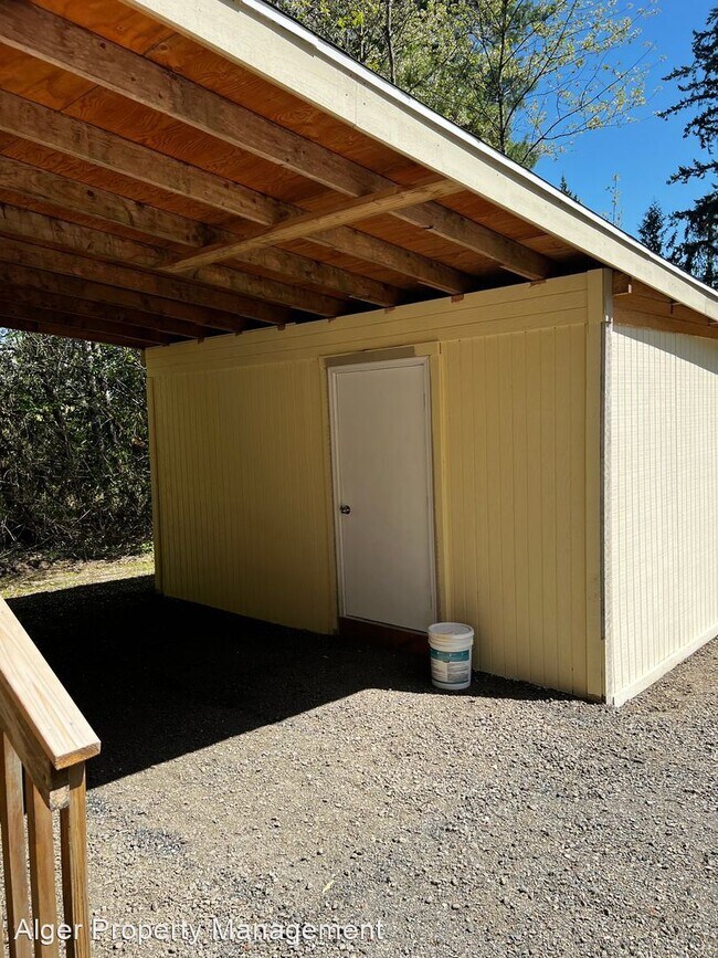 Building Photo - 1 br, 1 bath House - 15774 Viking Way NW