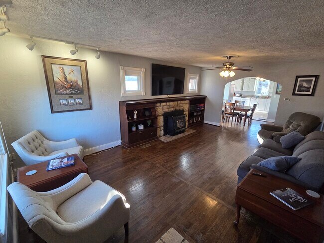 Sala de estar - 316 S 82nd St