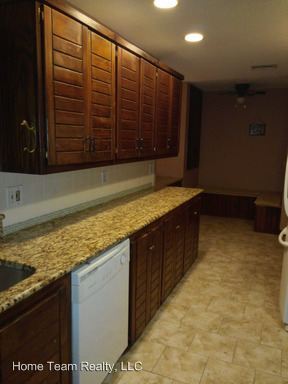 Building Photo - 9693 Grissom Dr