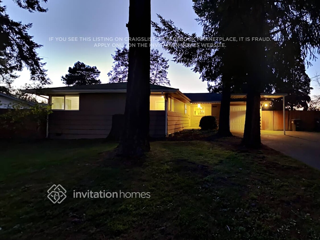Foto principal - 2626 94th Ave E
