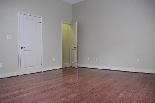 Foto del edificio - 5515 Petty St