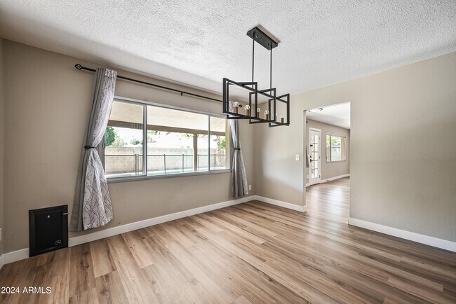 Foto del edificio - 5930 S Juniper St