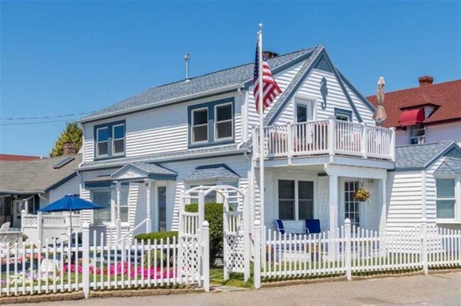 Building Photo - 349 Ocean Blvd