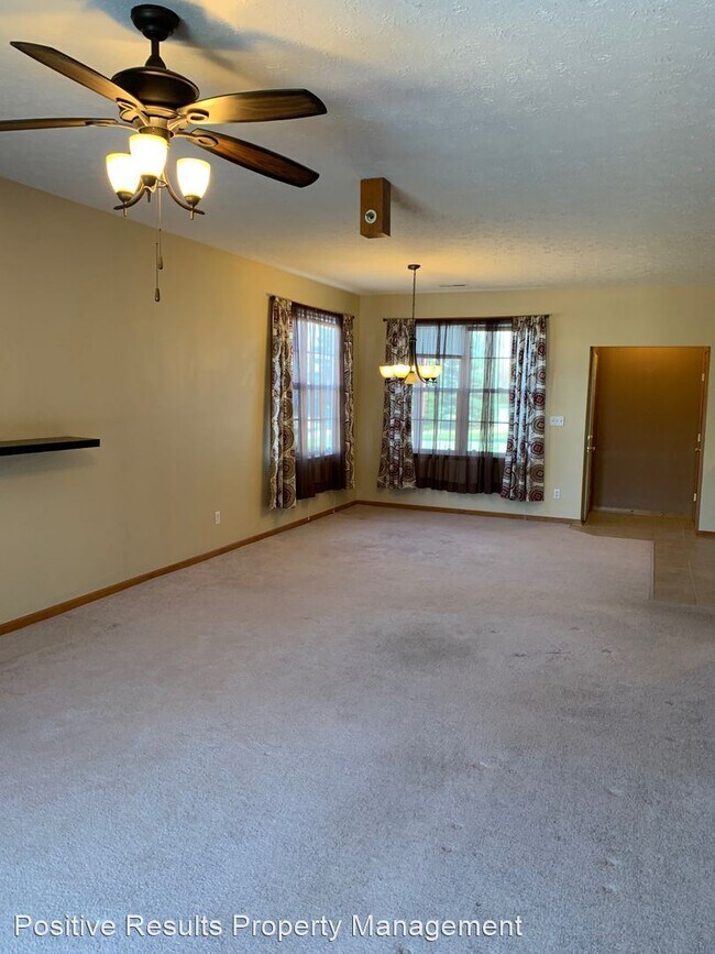 Building Photo - 2 br, 2 bath House - 10372 Marblewing  unit 3