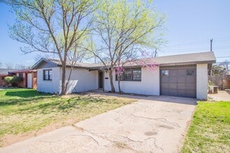 Building Photo - 2515 52nd St