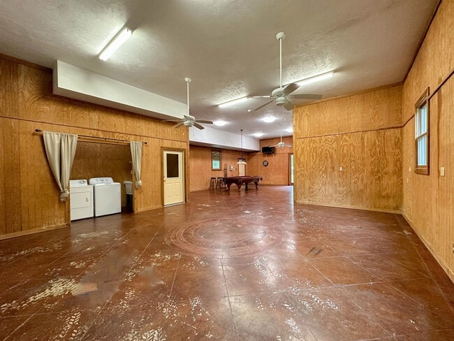 Building Photo - 2600 Dover Rd