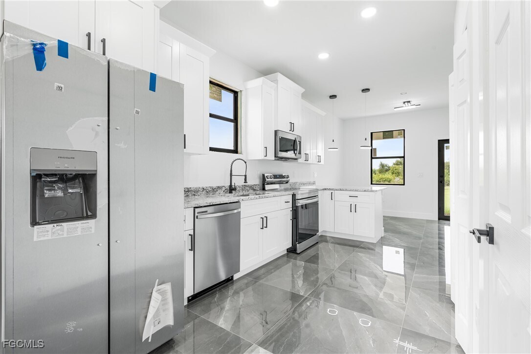 Foto principal - 1107 W 18th St