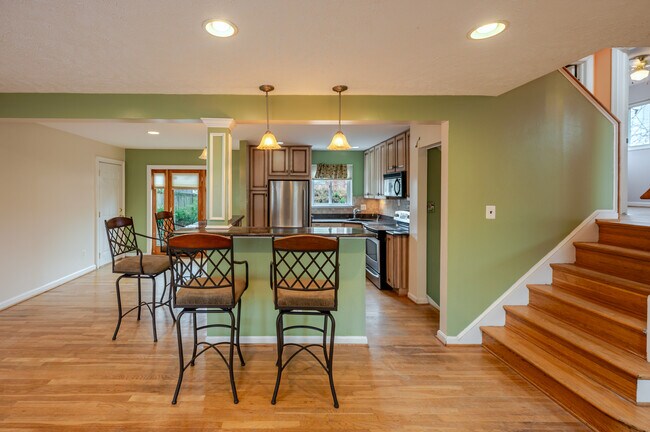 Foto del edificio - 5806 Flanders St