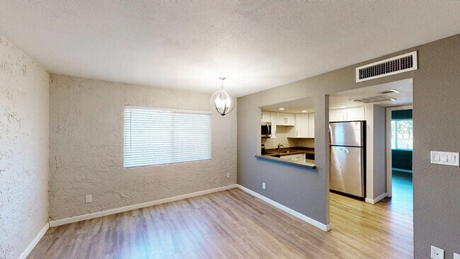 Building Photo - Discover the Comfort of Modern Living!