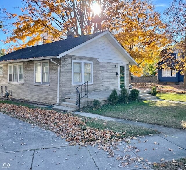 Photo - 5841 Julian Ave House