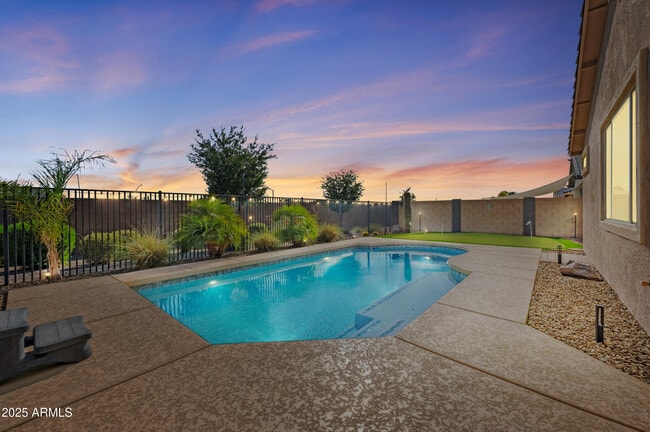 Building Photo - 21075 E Estrella Rd