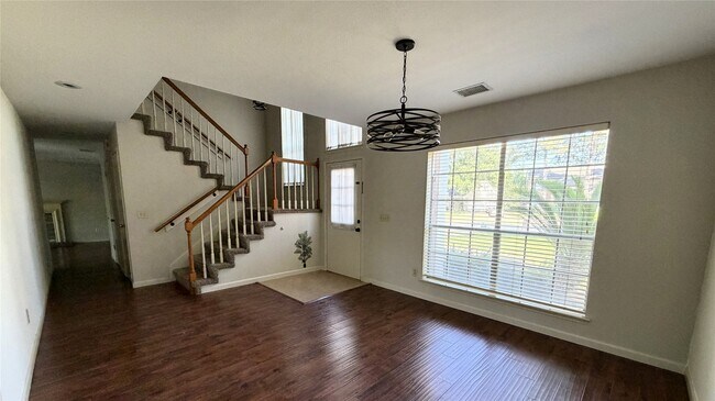 Foto del edificio - 7771 Springville Dr