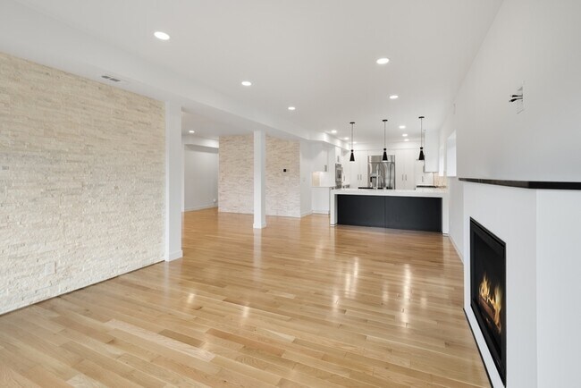 Foto del edificio - 6402 106th Ave NE