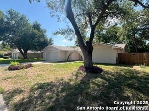 Building Photo - 12206 Madrigal St