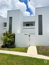 Building Photo - 5130 Elmhurst Rd
