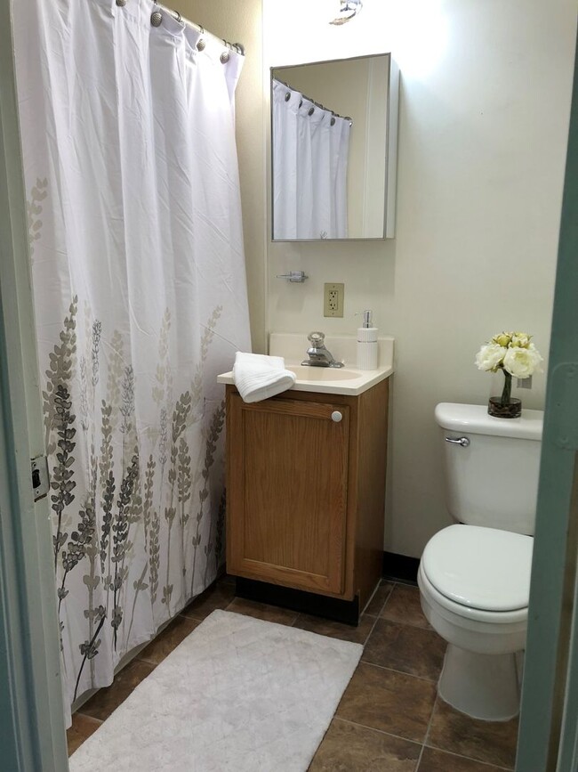 Interior Photo - Redden Gardens