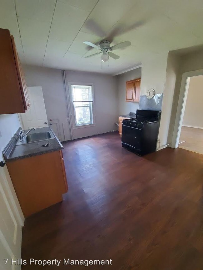 Building Photo - 2 br, 1 bath Apartment - 282 Mechanic Street