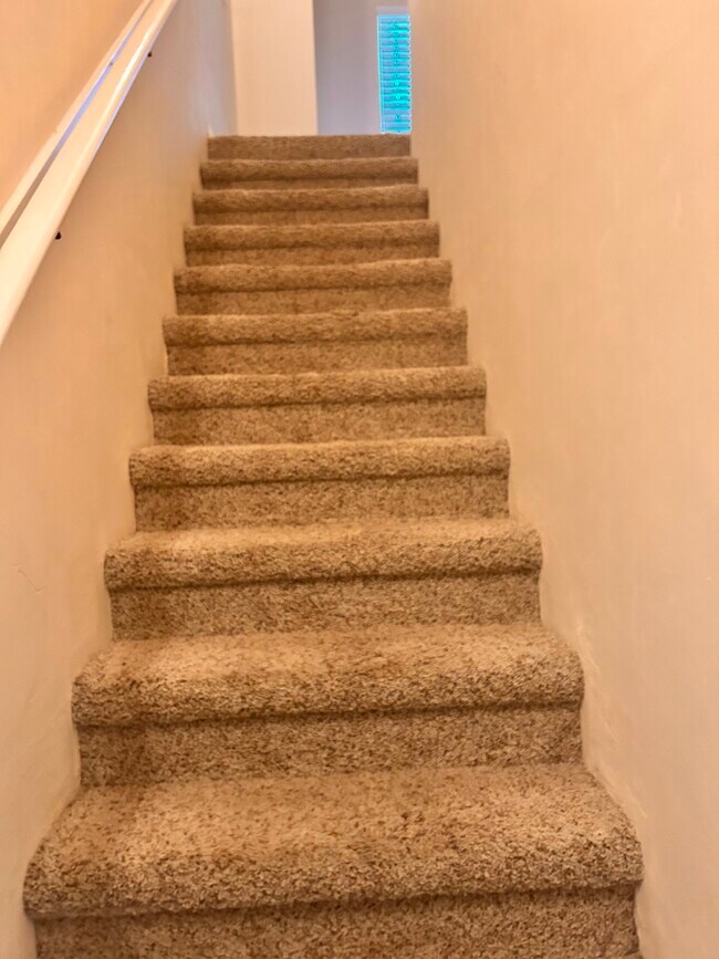 Foto del edificio - 250 SW 145th Dr