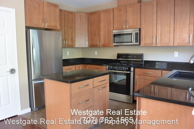 Foto del edificio - 3 br, 2.5 bath House - 1985 Rainier Circle