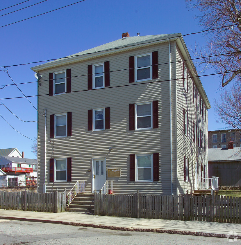 Foto principal - 56 Tripp St
