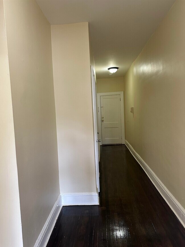 Foto del edificio - 900-902-902 Avenue C