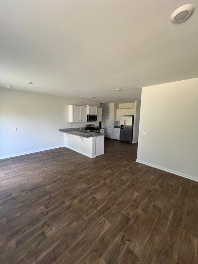 Foto del edificio - 190 Oakwood Blvd