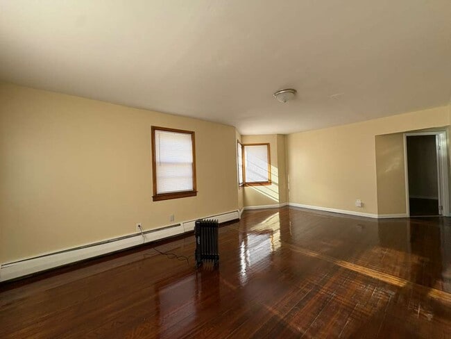 Building Photo - 93 Wharton Pl